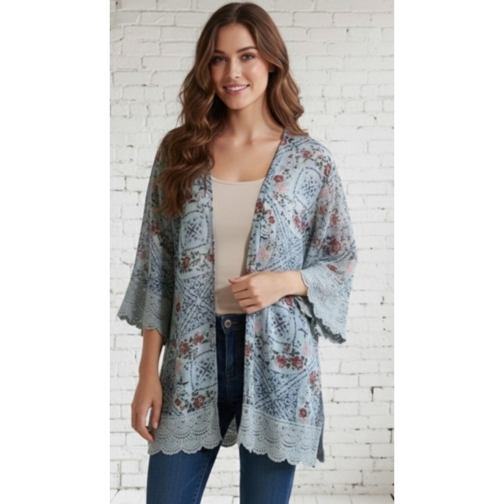Mason & Belle Laria Crochet Trim Kimono Light Blue Floral Size S
